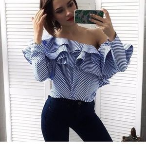 Ruffle hem blouse size 4